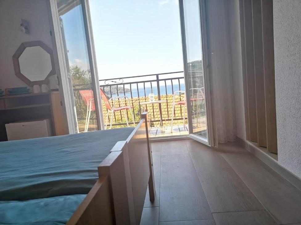 Ivan And Marica Guest House ロプド エクステリア 写真